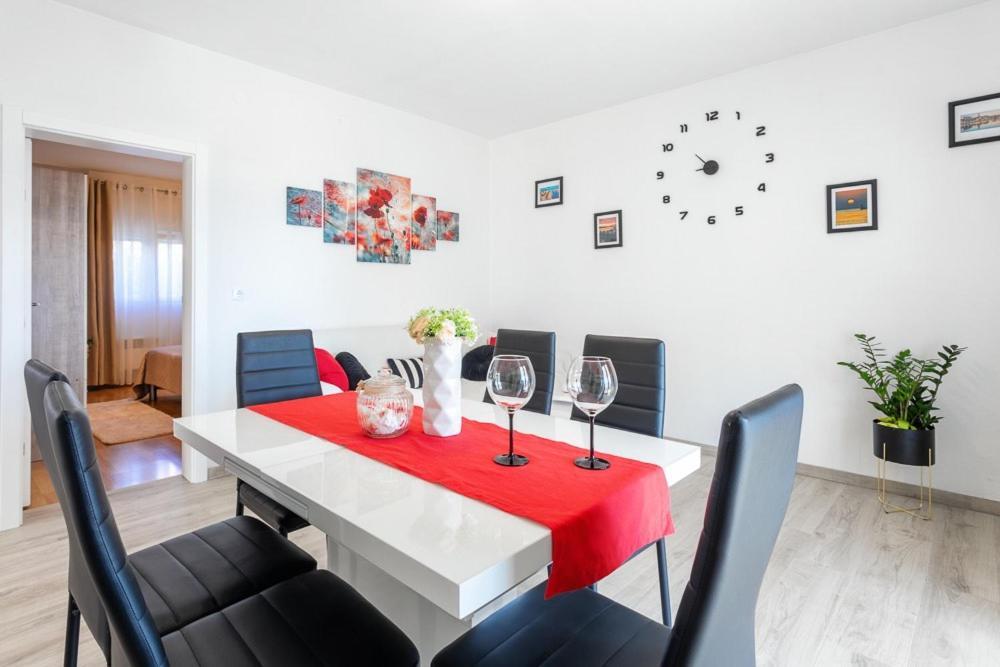 Apartman Maria, Ciovo Apartment Трогир Екстериор снимка